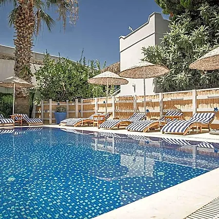 فندق Misket Bodrum 3*